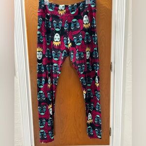 Lularoe Disney Evil Queen Print Leggings